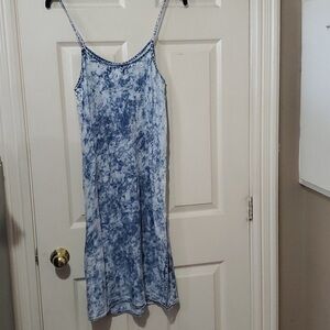 Thread supply dress small